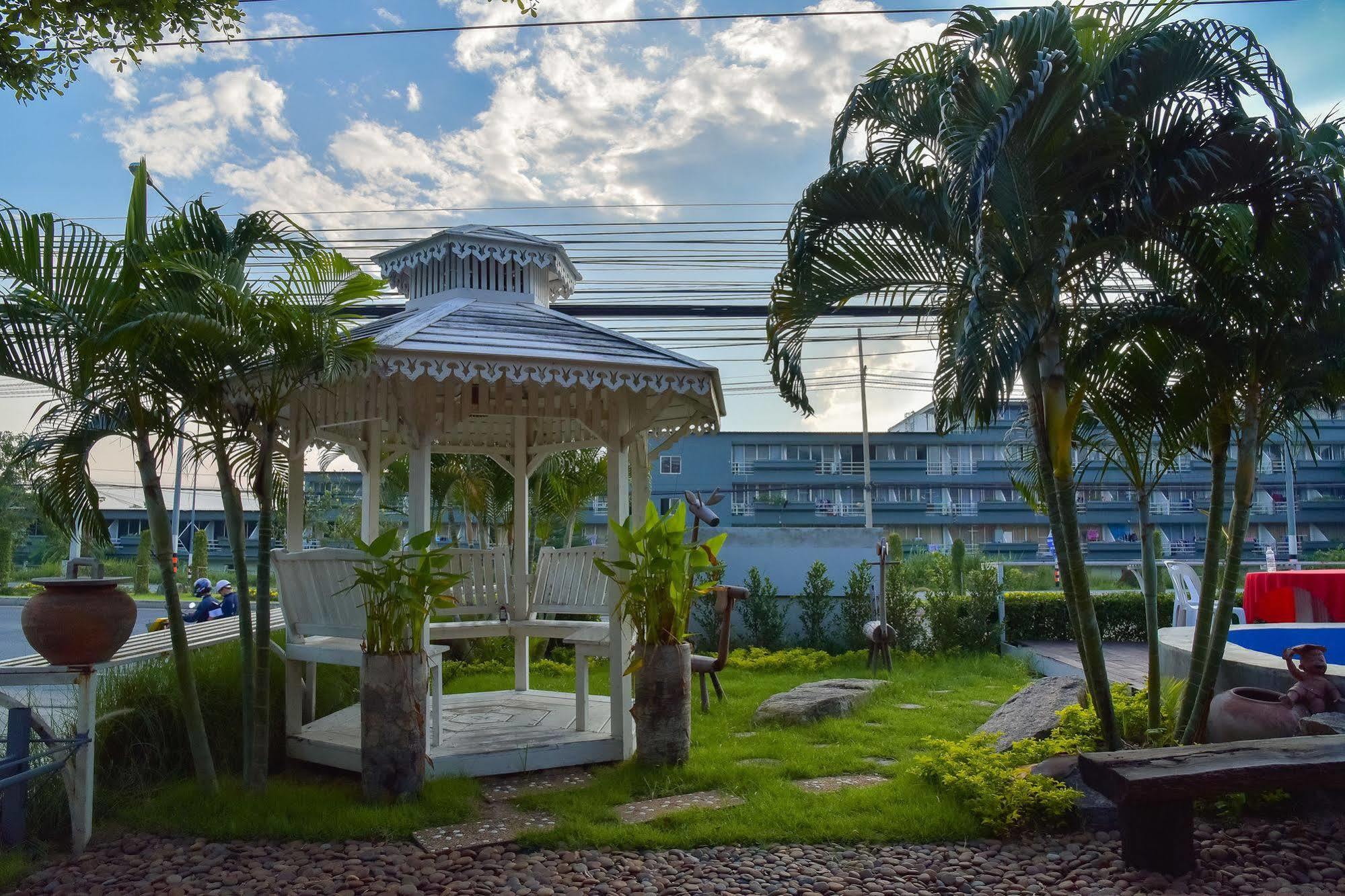 Season Palace Huahin Hotel Ча-Ам Екстер'єр фото